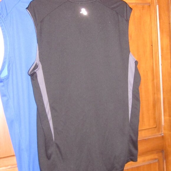 Men's XL Bundle Sleeveless Athletic Shirts - Picture 6 of 7